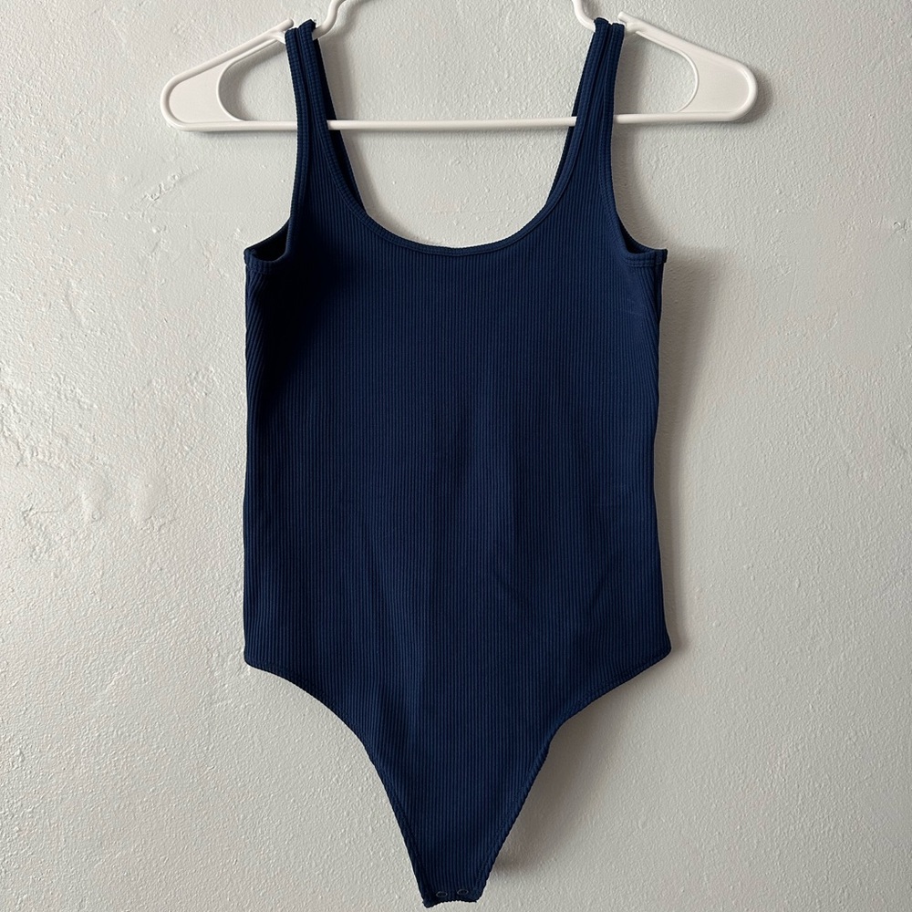 Abercrombie & Fitch Seamless Rib Fabric Scoopneck Bodysuit